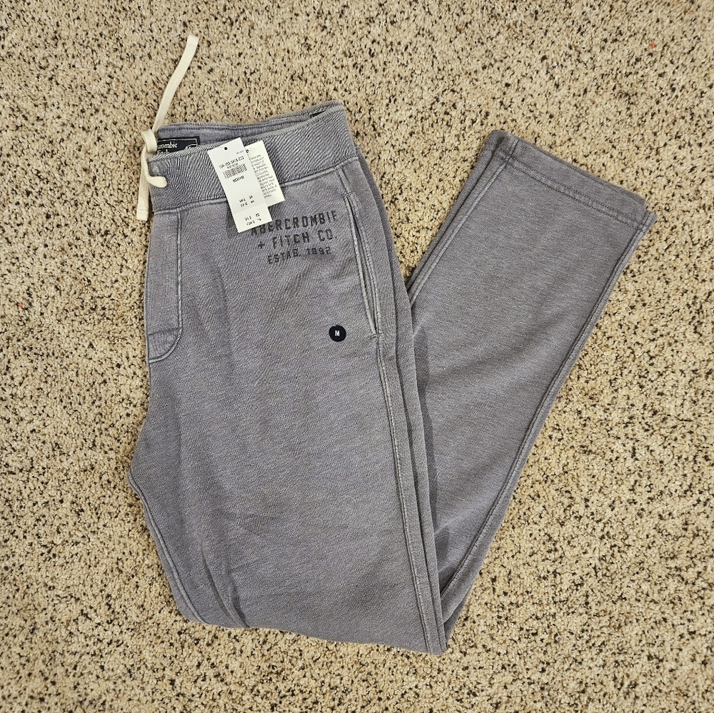 Abercrombie sweatpants NWT